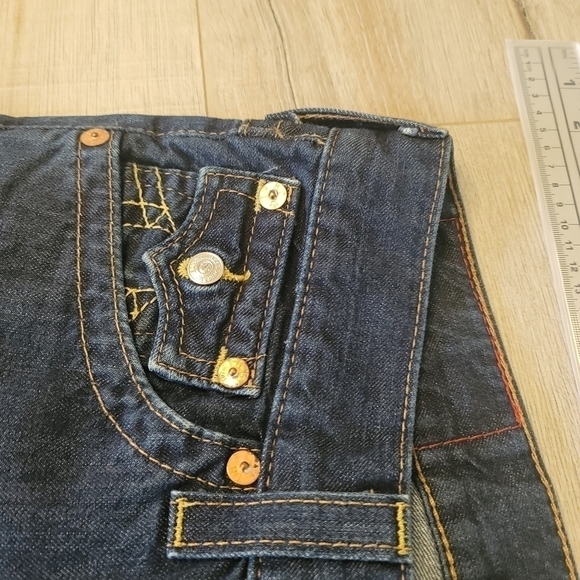 TRUE Religion Ricky RN# 112790 CA# 30427 Straight Leg Jeans Size 29 - Picture 8 of 13